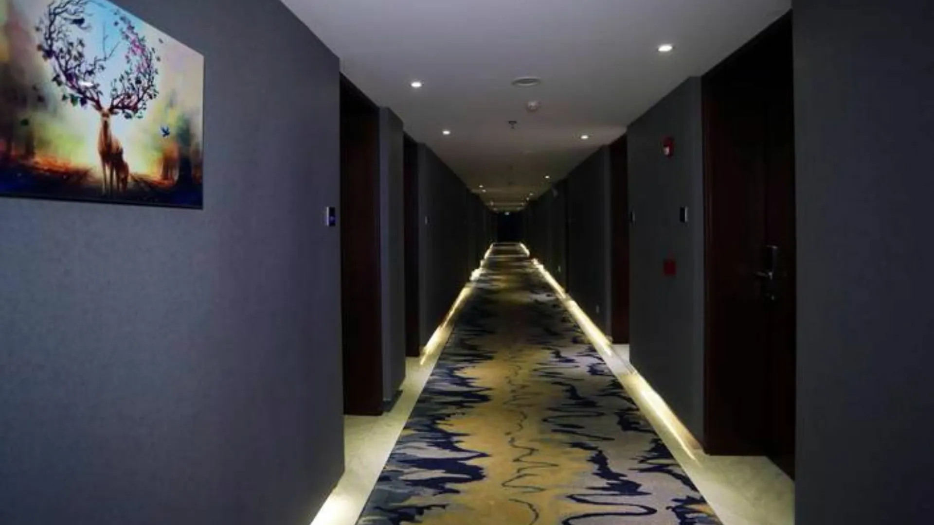Luoyang Comfort Boutique Hotel 3*, Luoyang (Henan)
