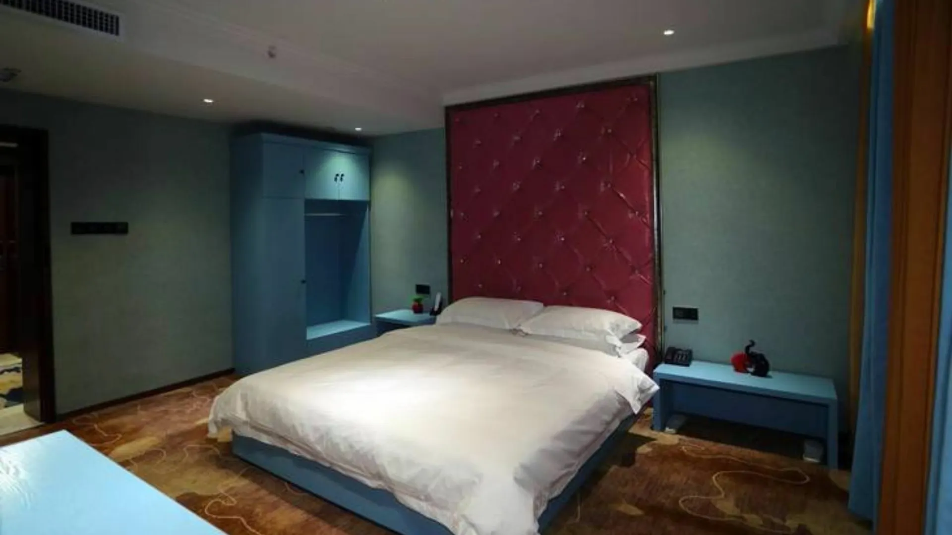 Luoyang Comfort Boutique Hotel 3*, Luoyang (Henan) China